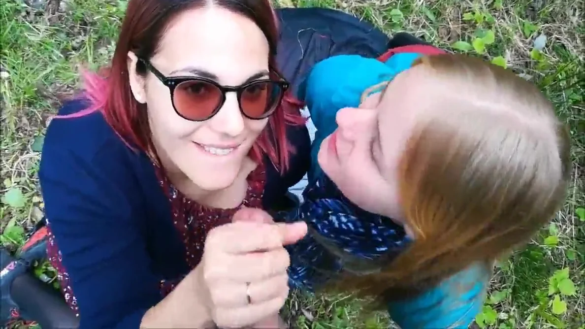 Two Girls Sucking Dick Outdoor And Share Cum Facial