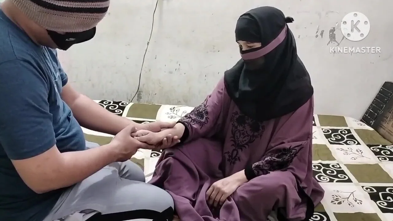 Indian Muslim Wife In Hijab Having Hot Sex With Her Husband