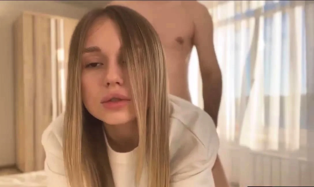 Gave an Ass Massage to a Student in Jeans
