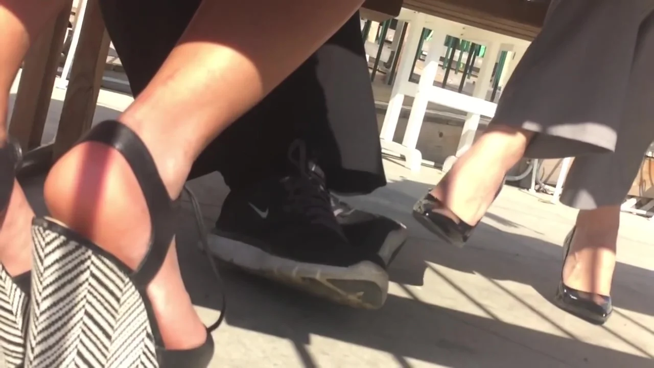 Blonde Girl's Hot Cute Feet In Wedges