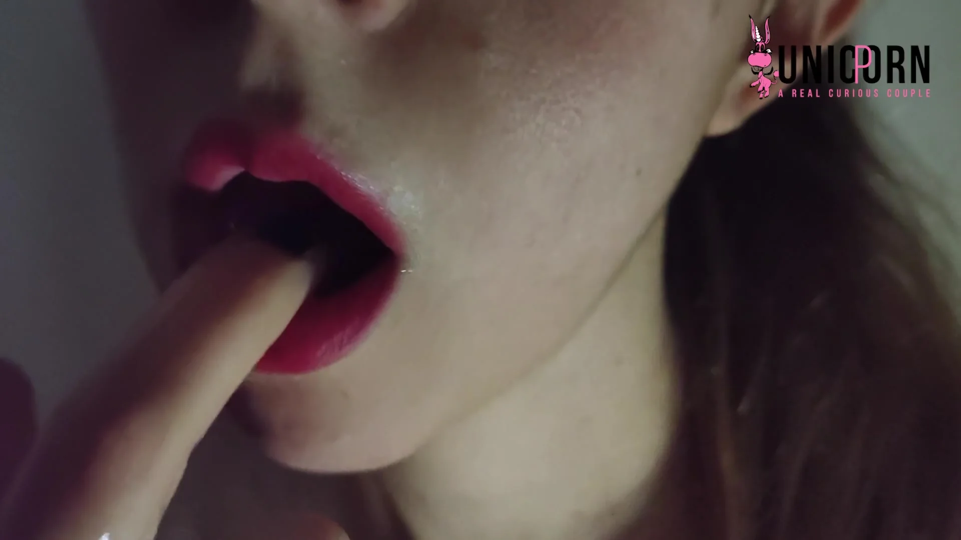 Sexy teen 18+ Spit Play She Gets Messy