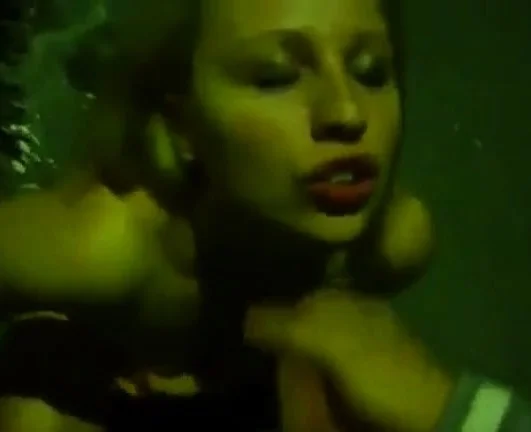Amateur couple outdoor sex in the night