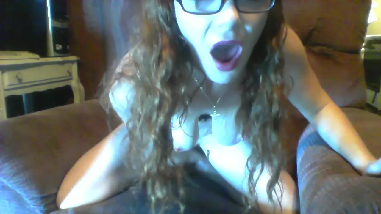 Squirting for Step daddy with my toy like a good little whore