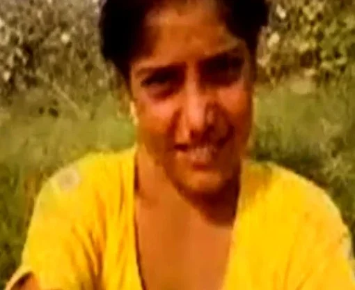 Desi village girl having fun with boys