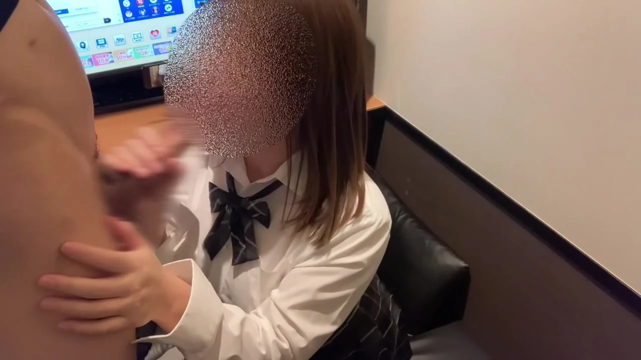 At An Internet Cafe A Busty Married Woman Is Dressed In A Uniform And Has Raw Sex And Cr