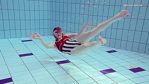 Nastya Super Underwater Hot Babe From Russia