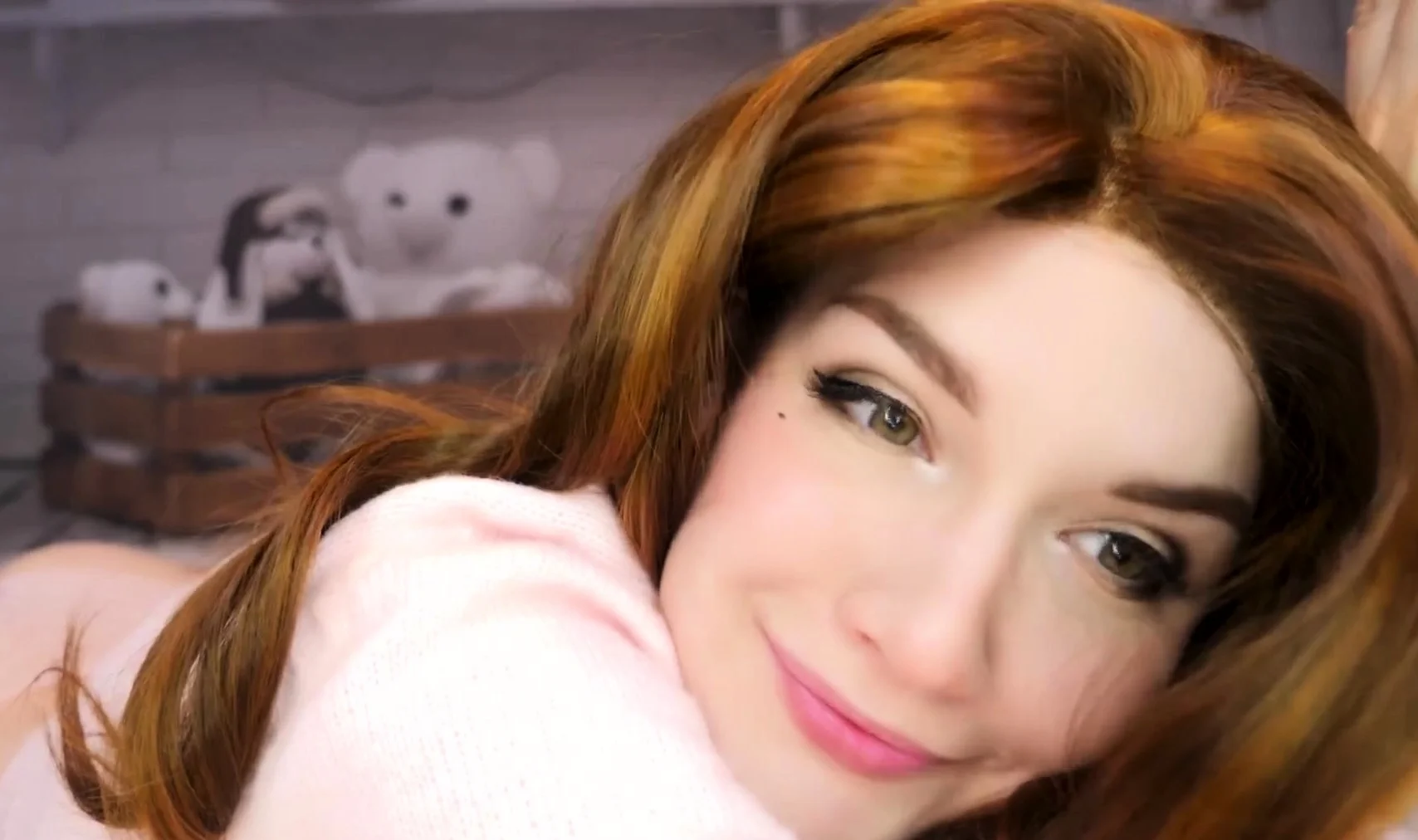 ASMR KITTY KLAW