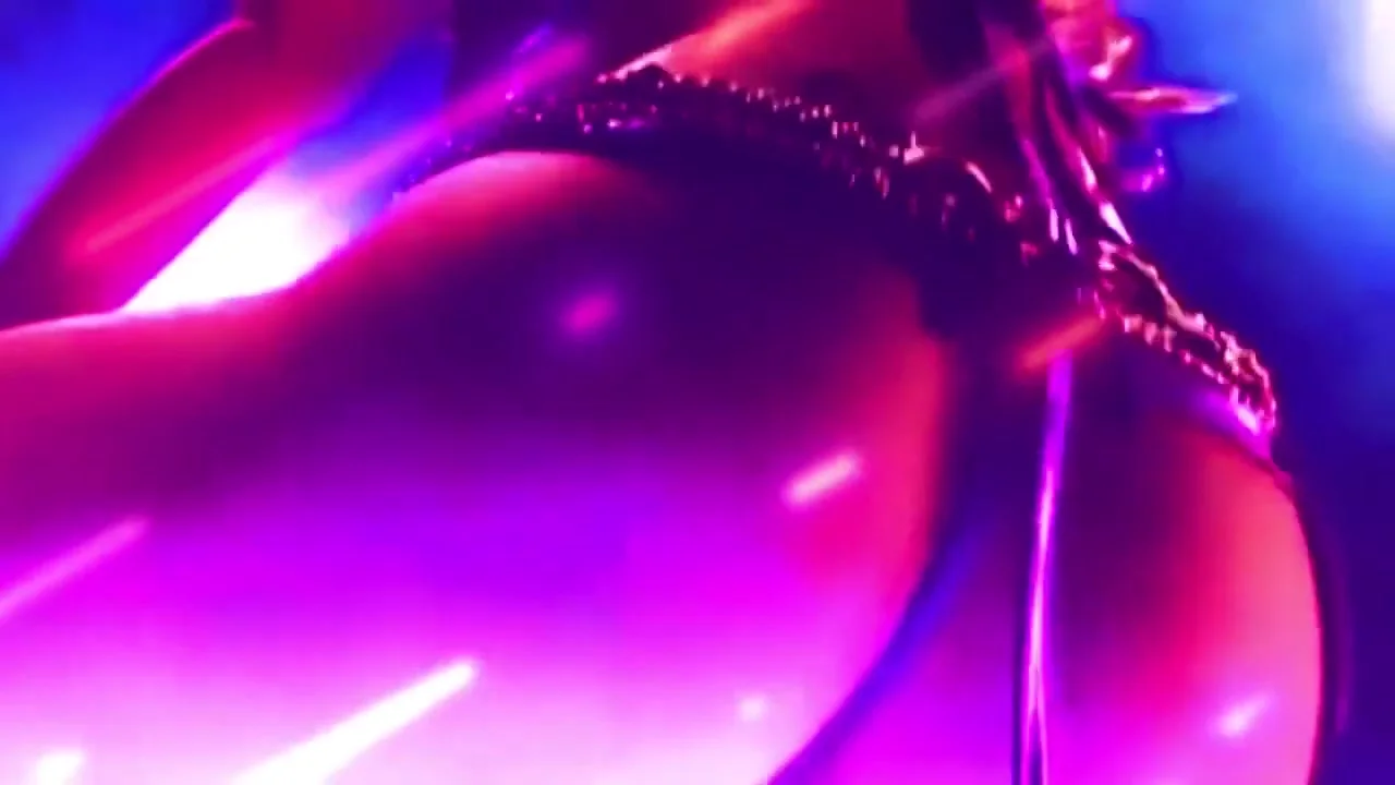 Japanese Tanned Gal Stripper (ver Glow)