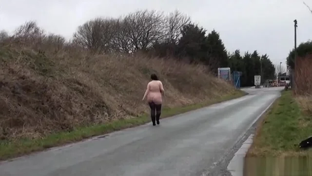Fat amateur flasher Emmas public exhibitionism of bbw
