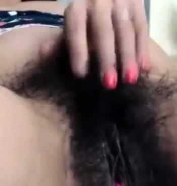 older hairy cam-slut