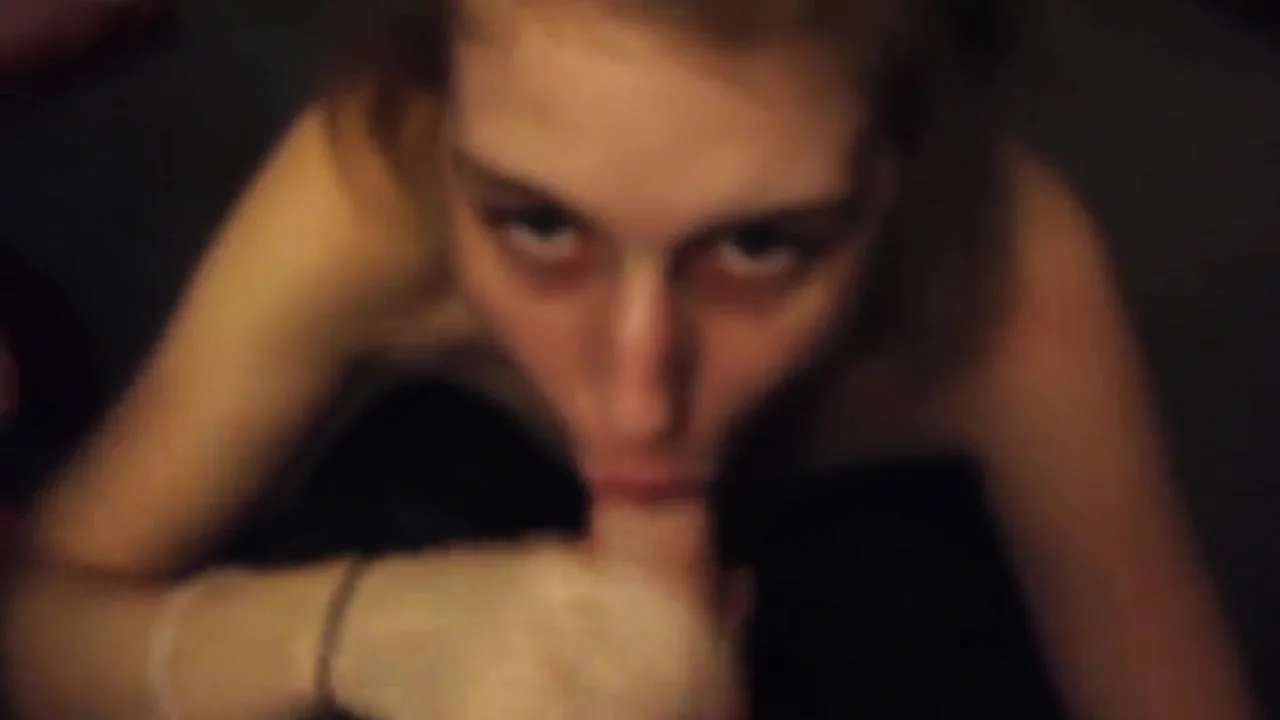Texas/Houston teen 18+ Amanda Woods is back suck cock cum shot in mouth swallow