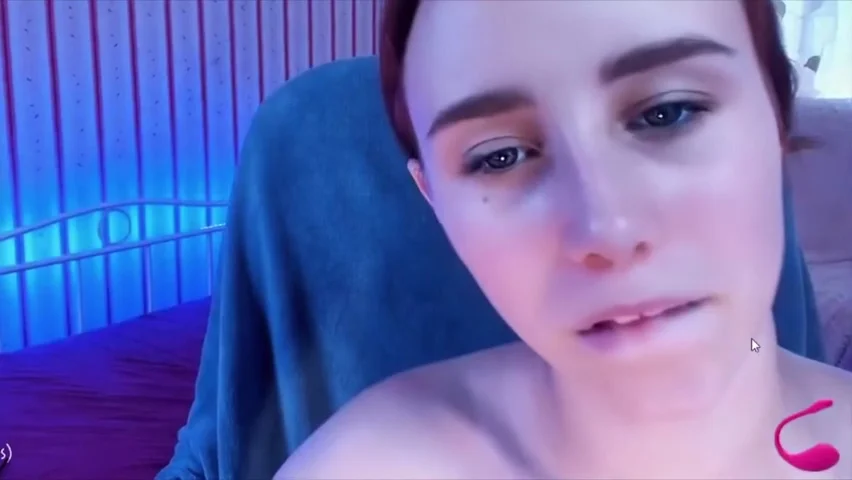 Chaturbate Camgirl Dildo Play