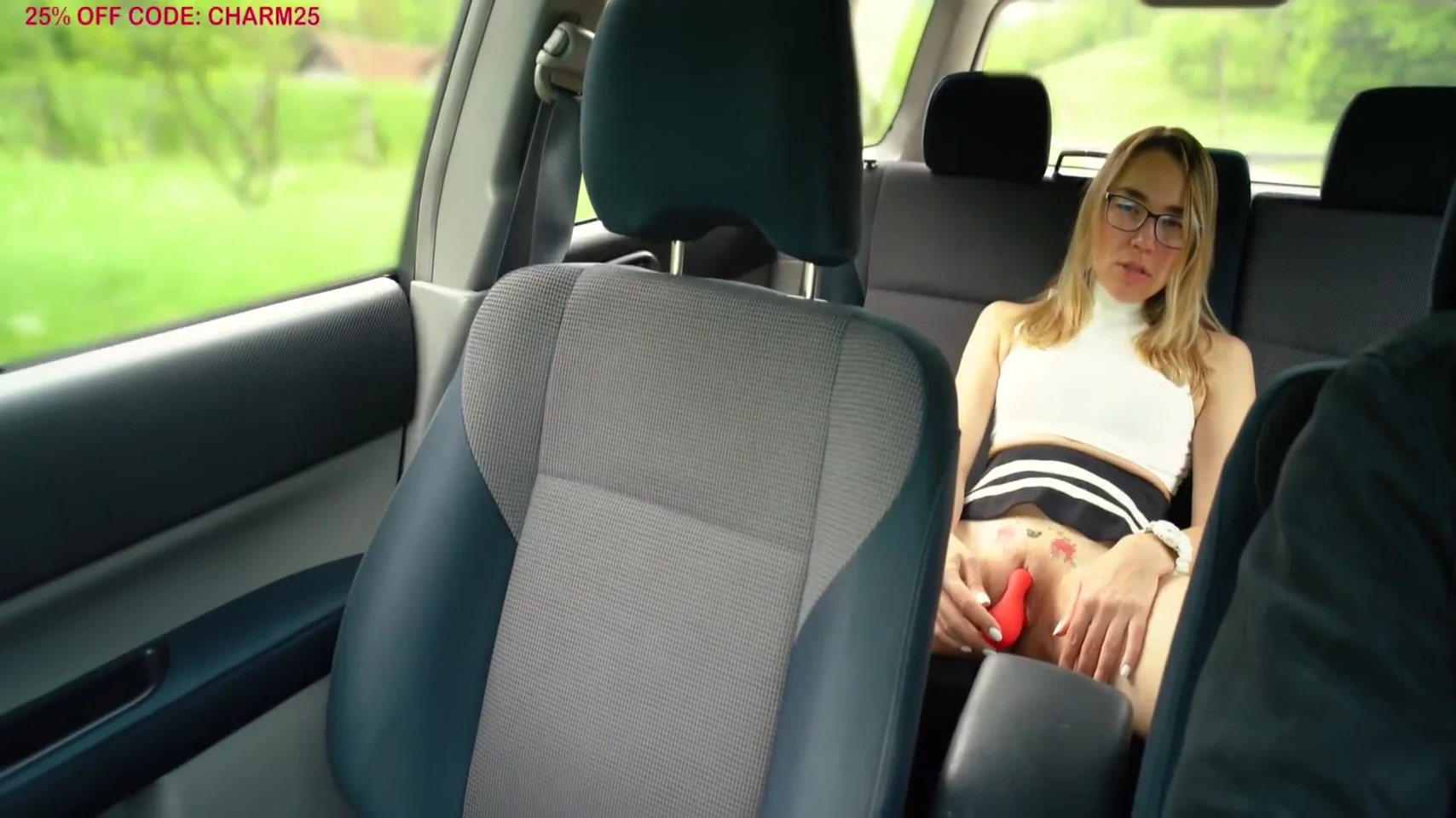 Crazy Sexy Blonde Plays With New Sex Taxi During Ride - Honey Play Box 14 Min