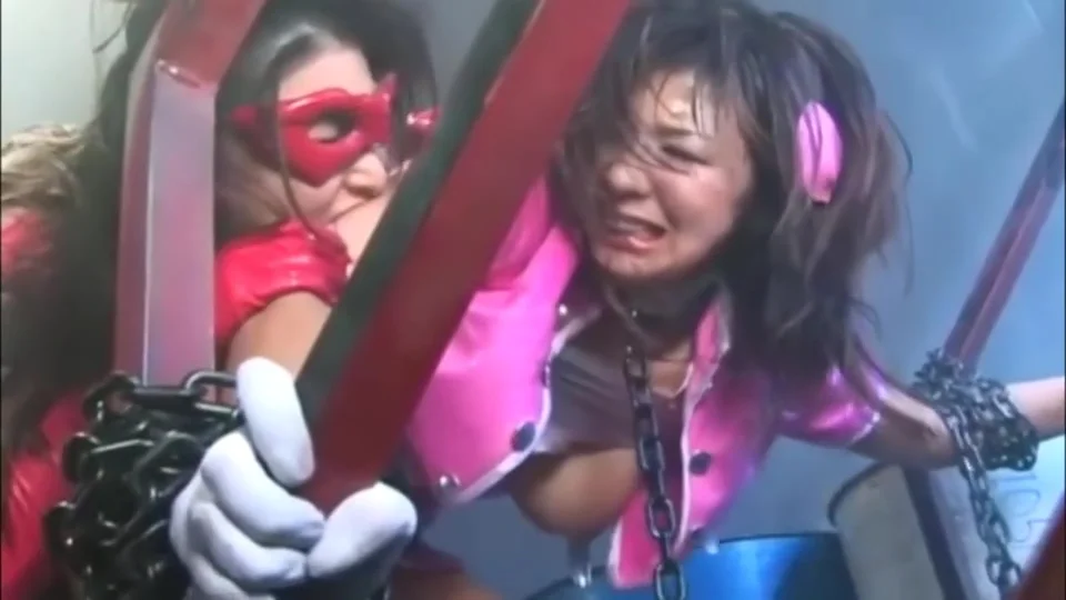 Female Superhero Fucked Like On The Street