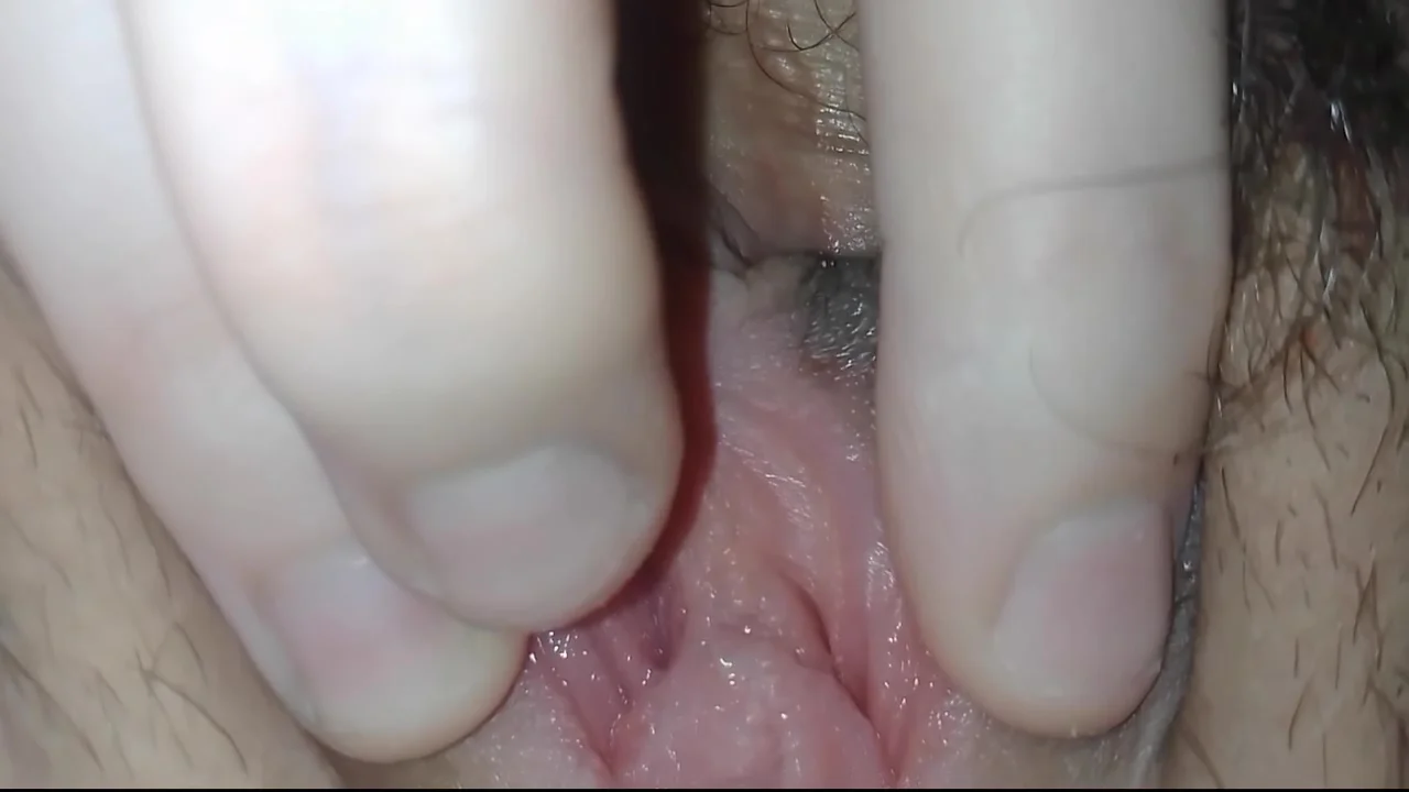 Hot Girl Fingering Sexy Hairy Pussy