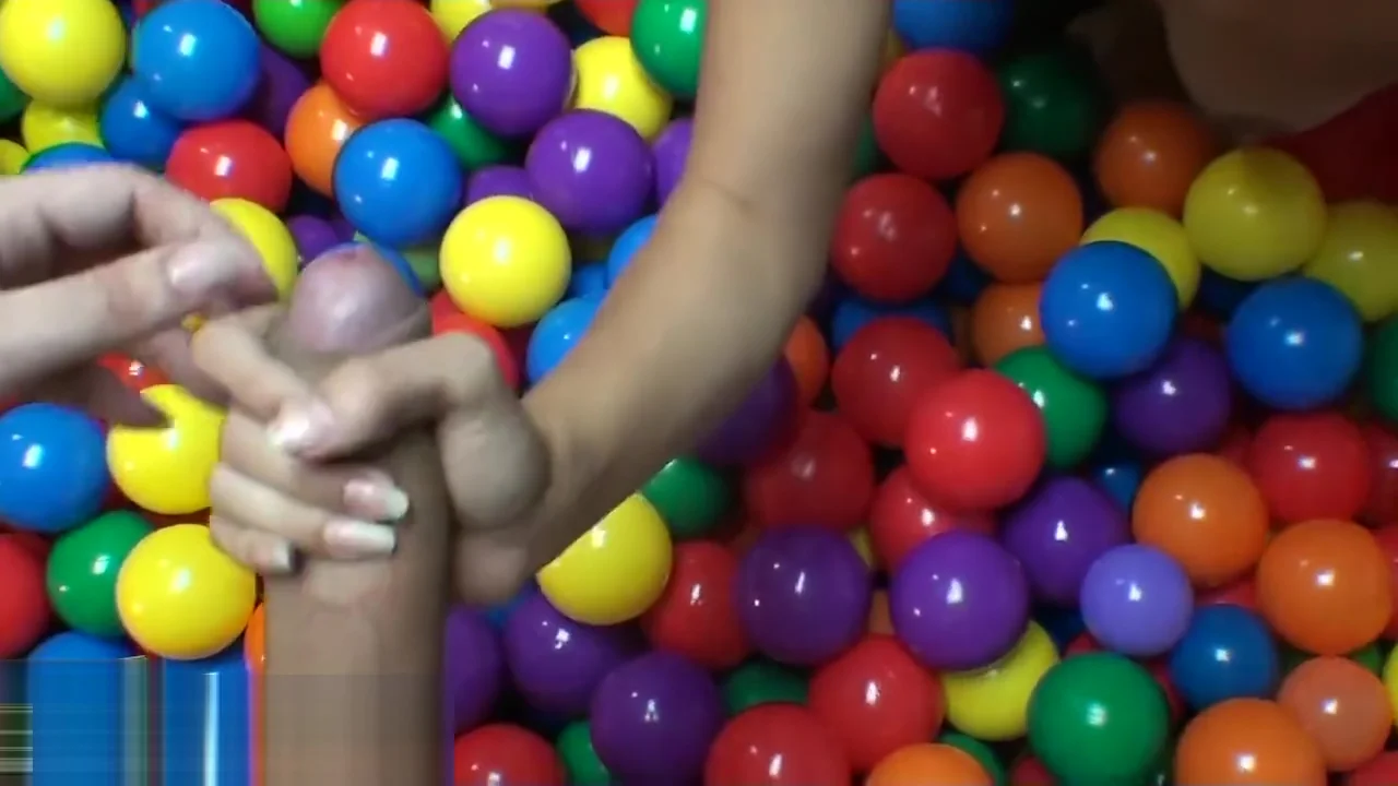 DareDorm - College sex in the ball pit