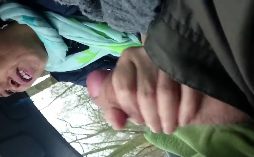 My old Chinese lady jerking (again)