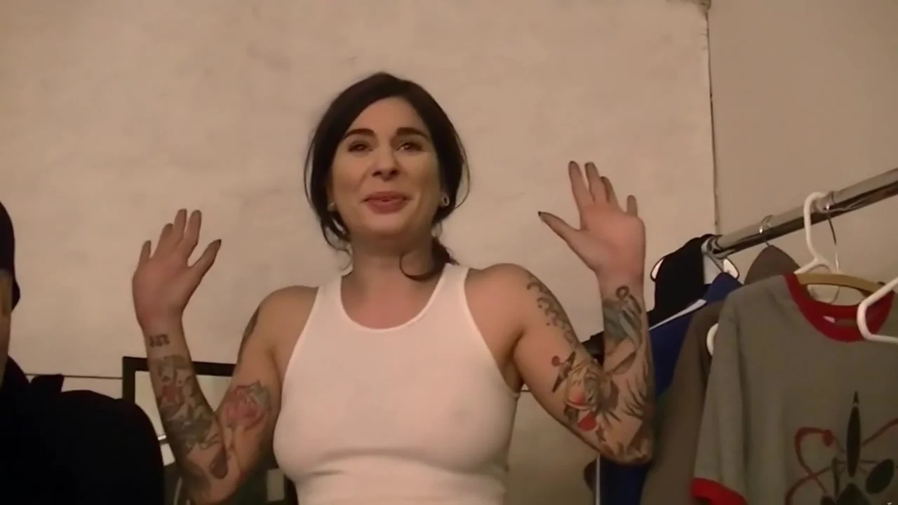 Mature Model Loves Hardcore Too