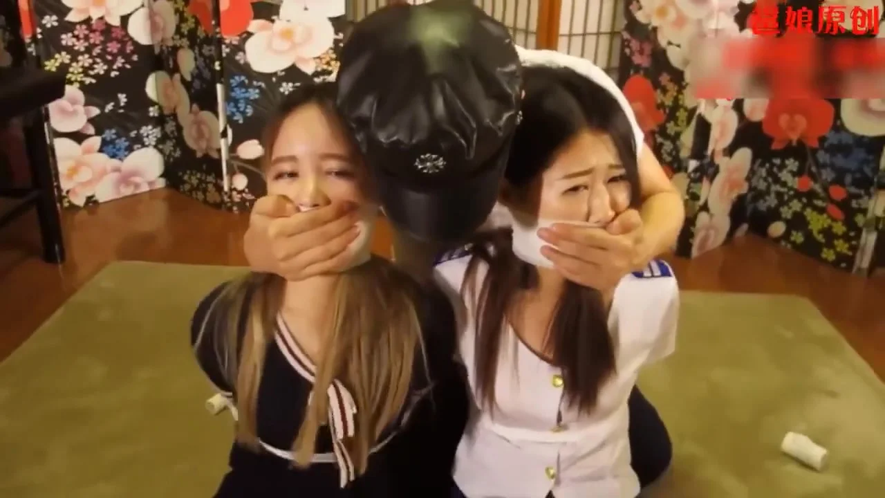 Chinese schoolgirls 18+