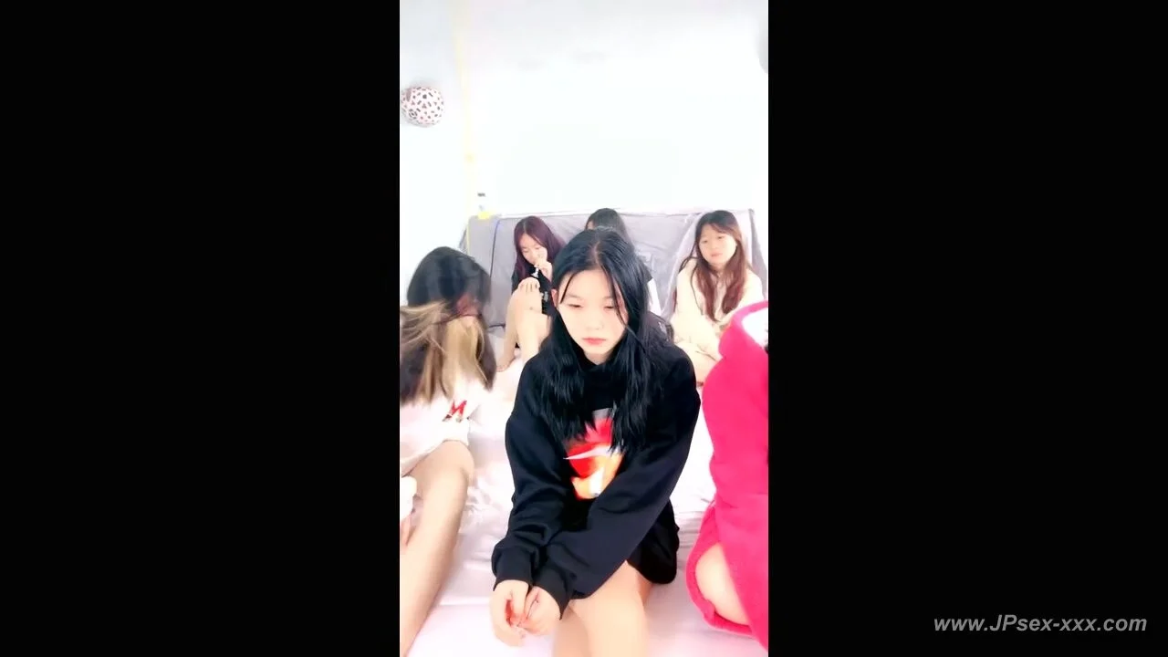 chinese teens 18+ live chat with mobile phone.1021