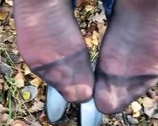 cum on german milf nylon soles