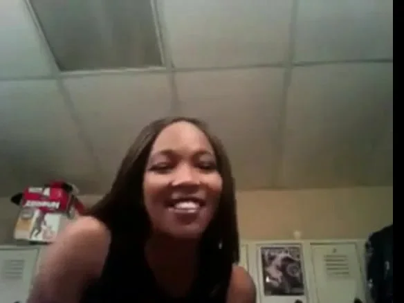 Ebony Strippers Amazed By Webcam
