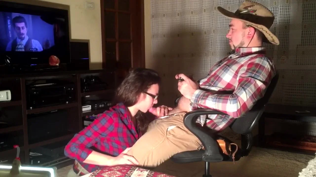Home amateur video blowjob RDR2 cosplay