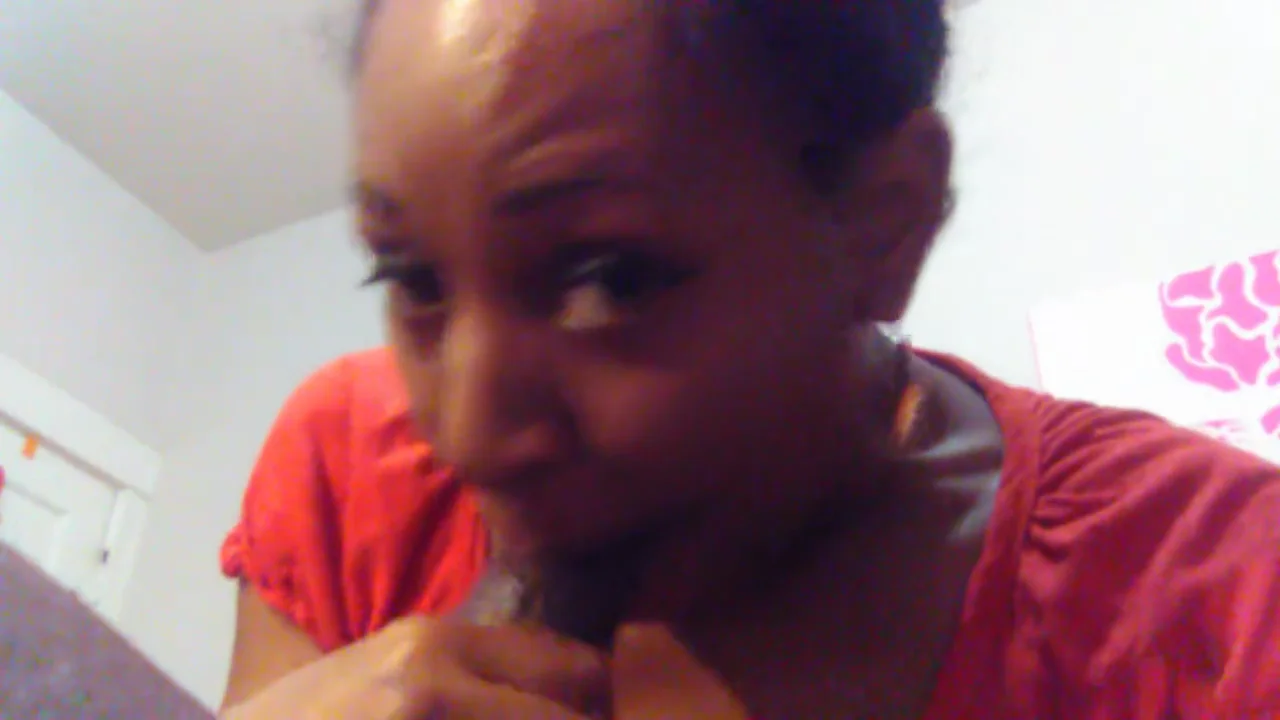 4x1 .. squirting on Step daddy's leg