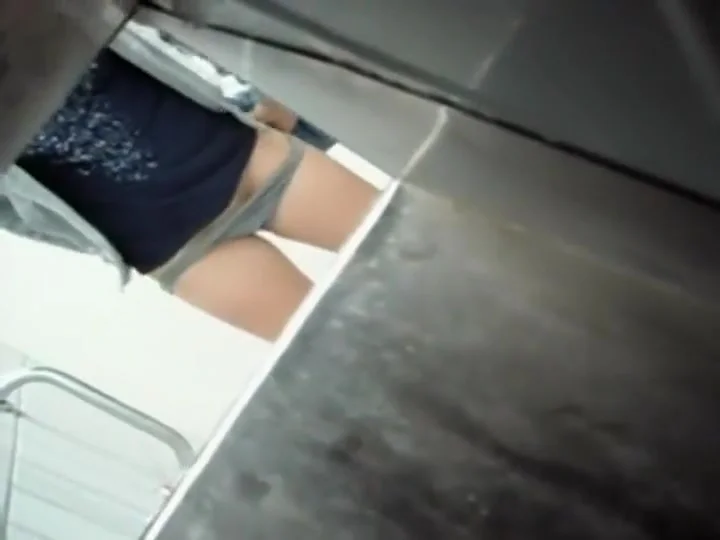 Peeping on her pissing from way above