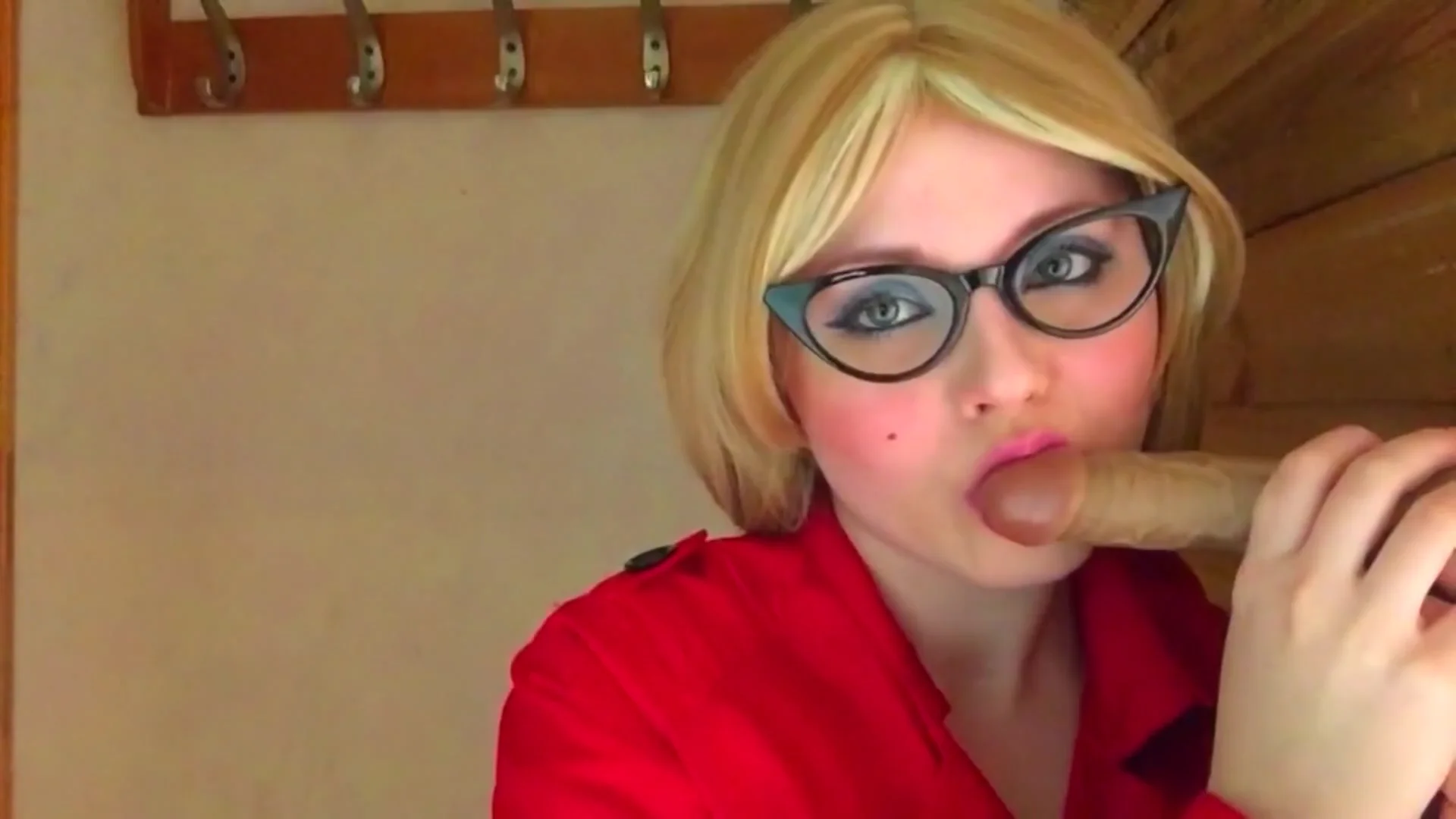 French Mistress Looking For A Quick Option