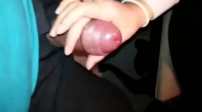 Amateur Cumshot Frenzy