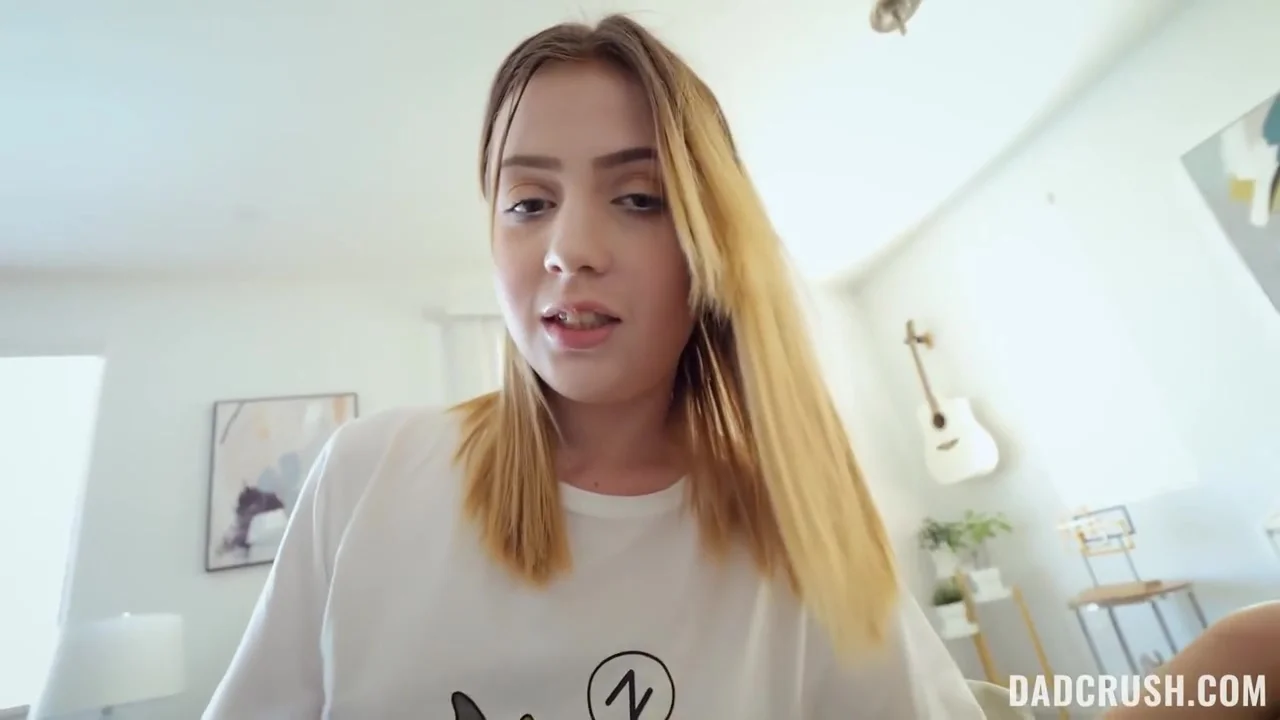 Daisy Bean - Incredible Porn Clip Blonde Watch Only For You
