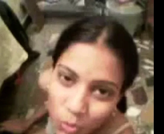 Homemade solo video of a Indian girlfriend