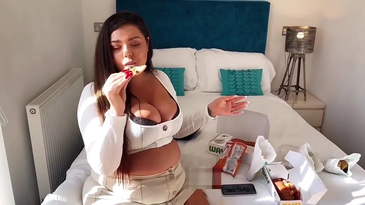 BBW Beauty, Food Fetish