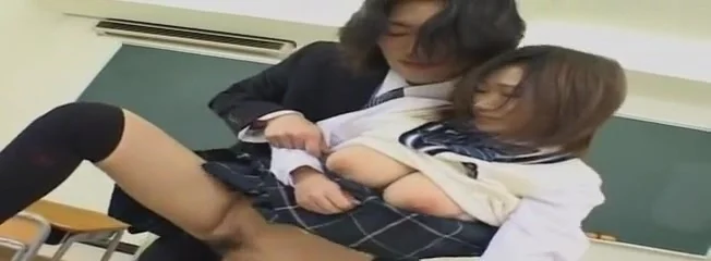 Crazy Japanese slut Niine Ozawa in Exotic Doggy Style, Fingering JAV video