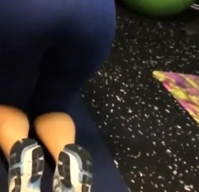 blue leggins gym