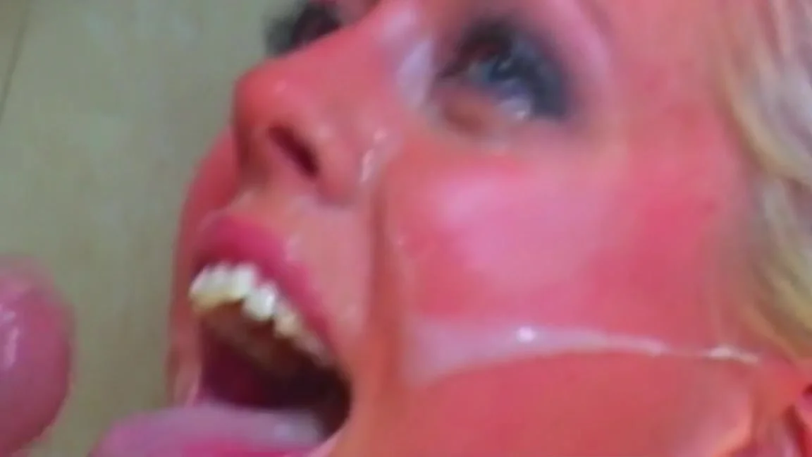 Orgasm For A Brunette In Heat