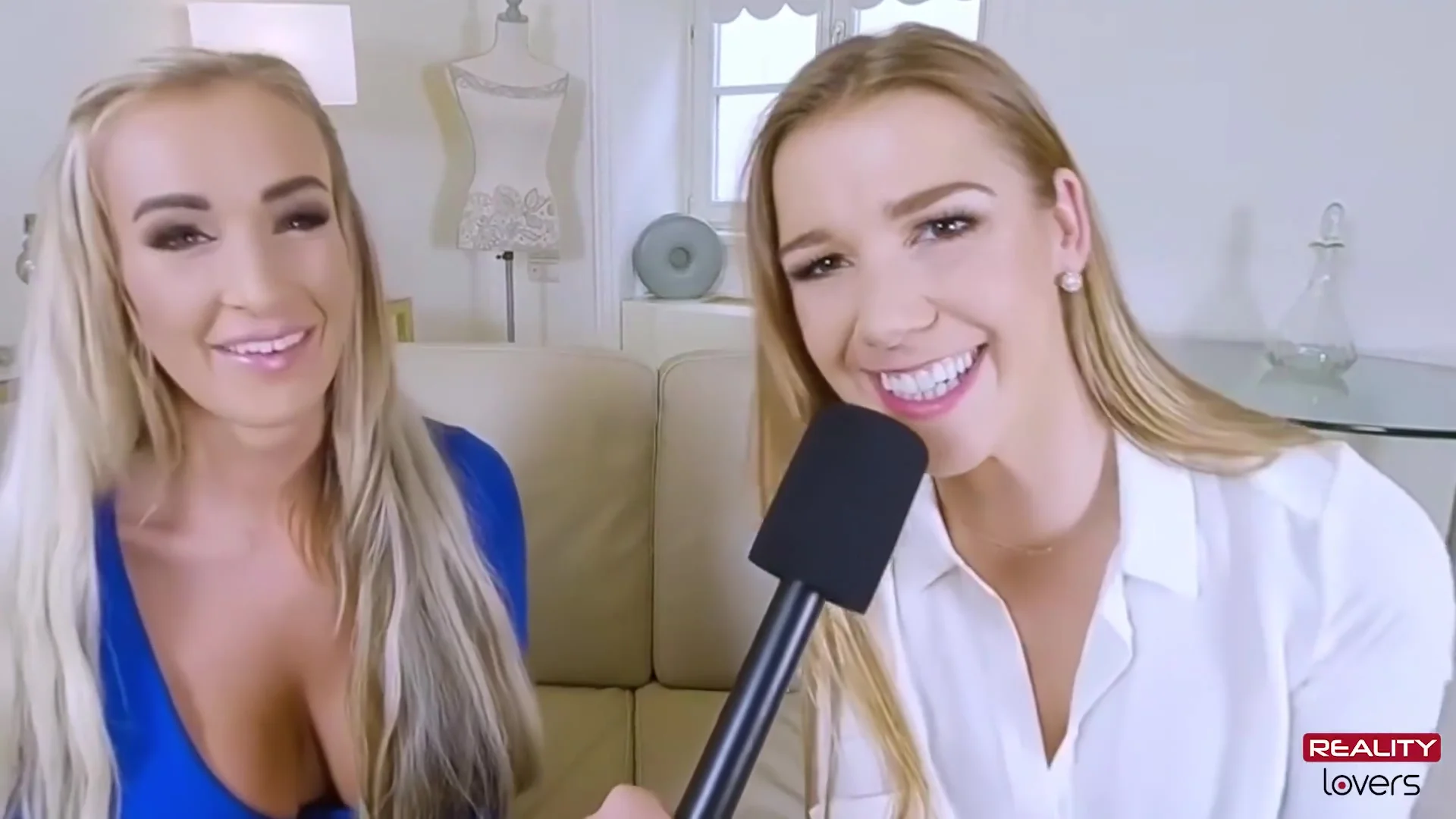 Daisy Lee And Alexis Crystal - Covid Interview With Two Czech Girls
