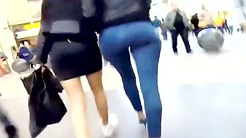 Sexy teens 18+ with amazing hot asses