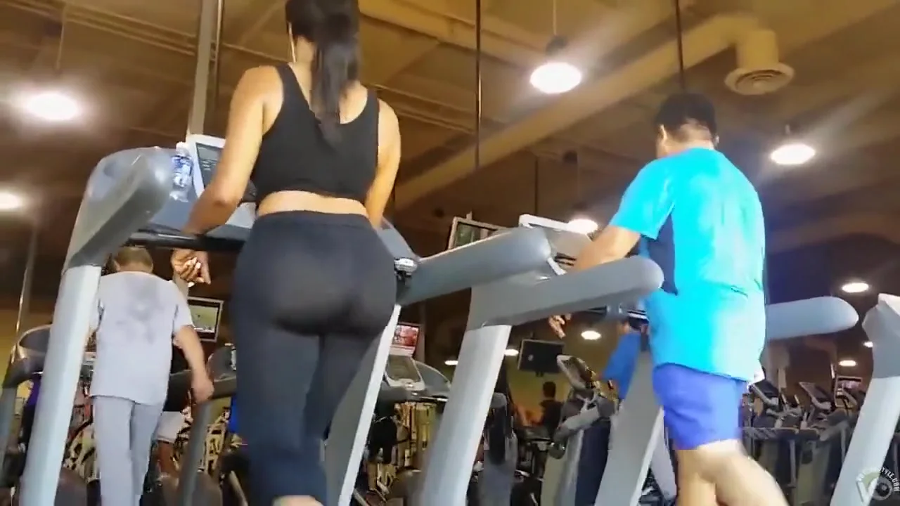 Semi sheer pants on her bubble booty in the fitness club