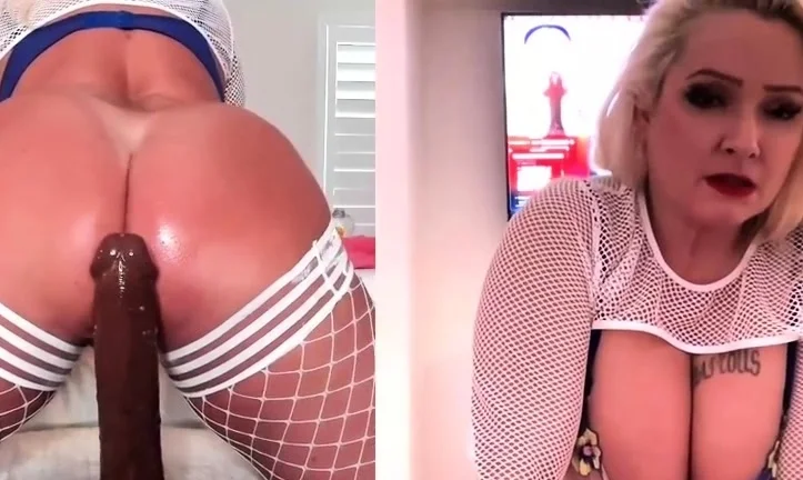 european milf plays with huge dildo