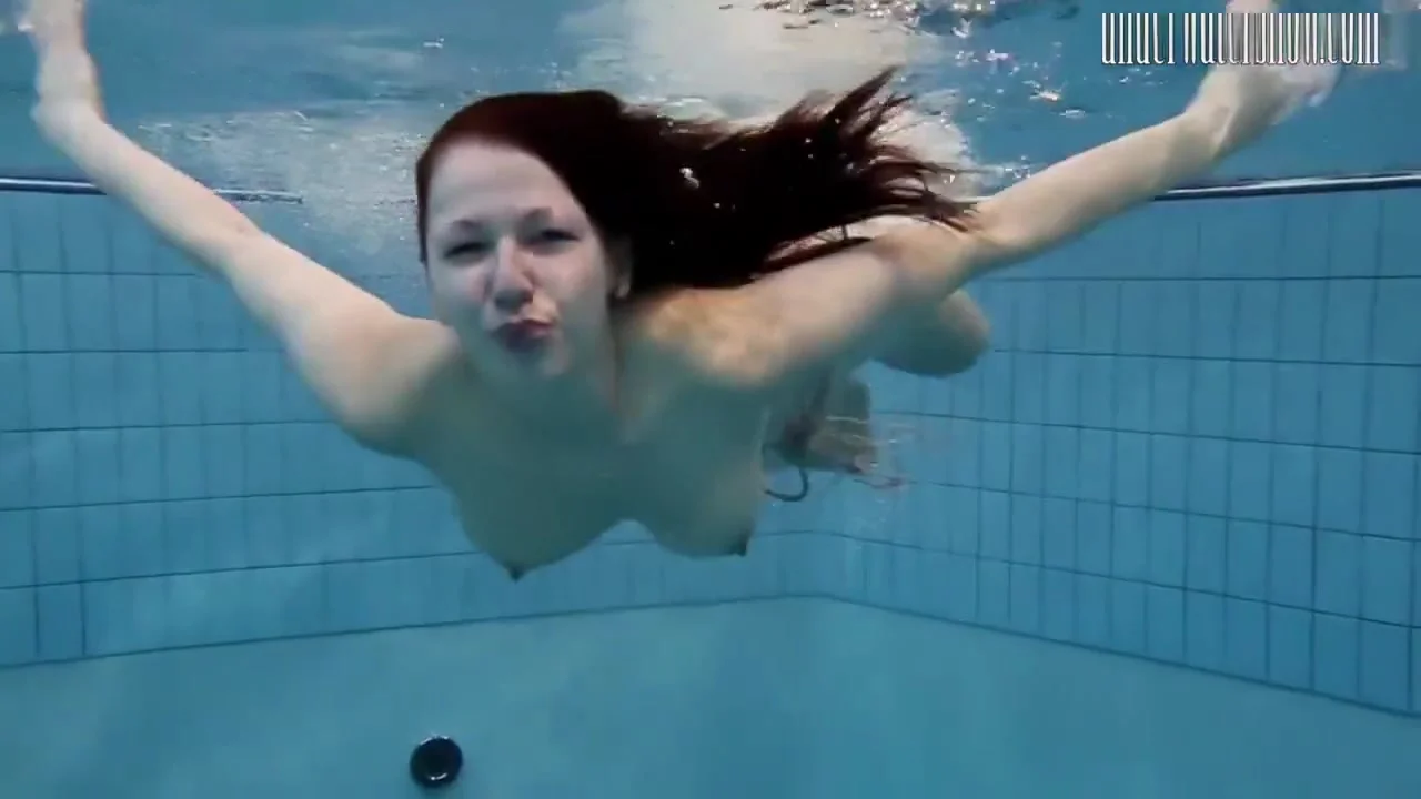 Special Czech teen 18+ Hairy Pussy In The Pool