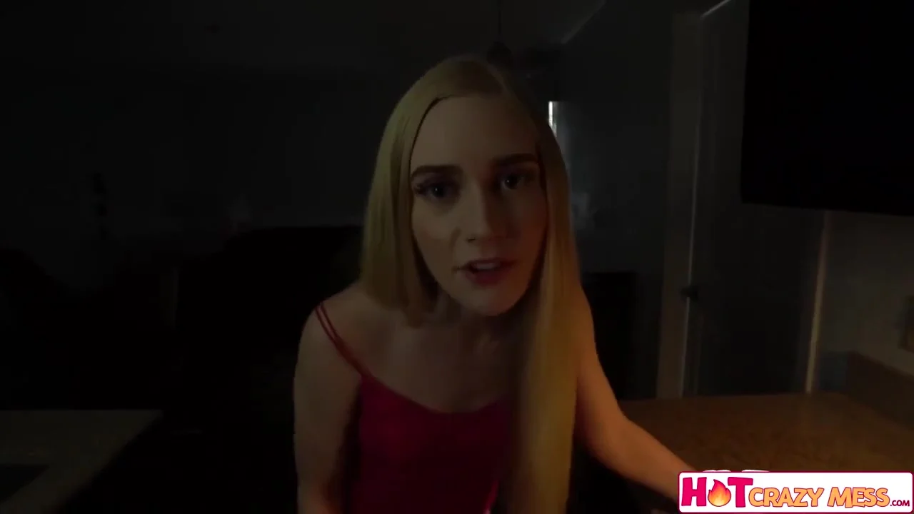 Emma Starletto - Im Your Stepsister Its Not Weird Rides Stepbro