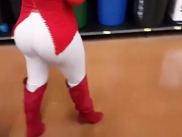 Woman with big ass in white leggings
