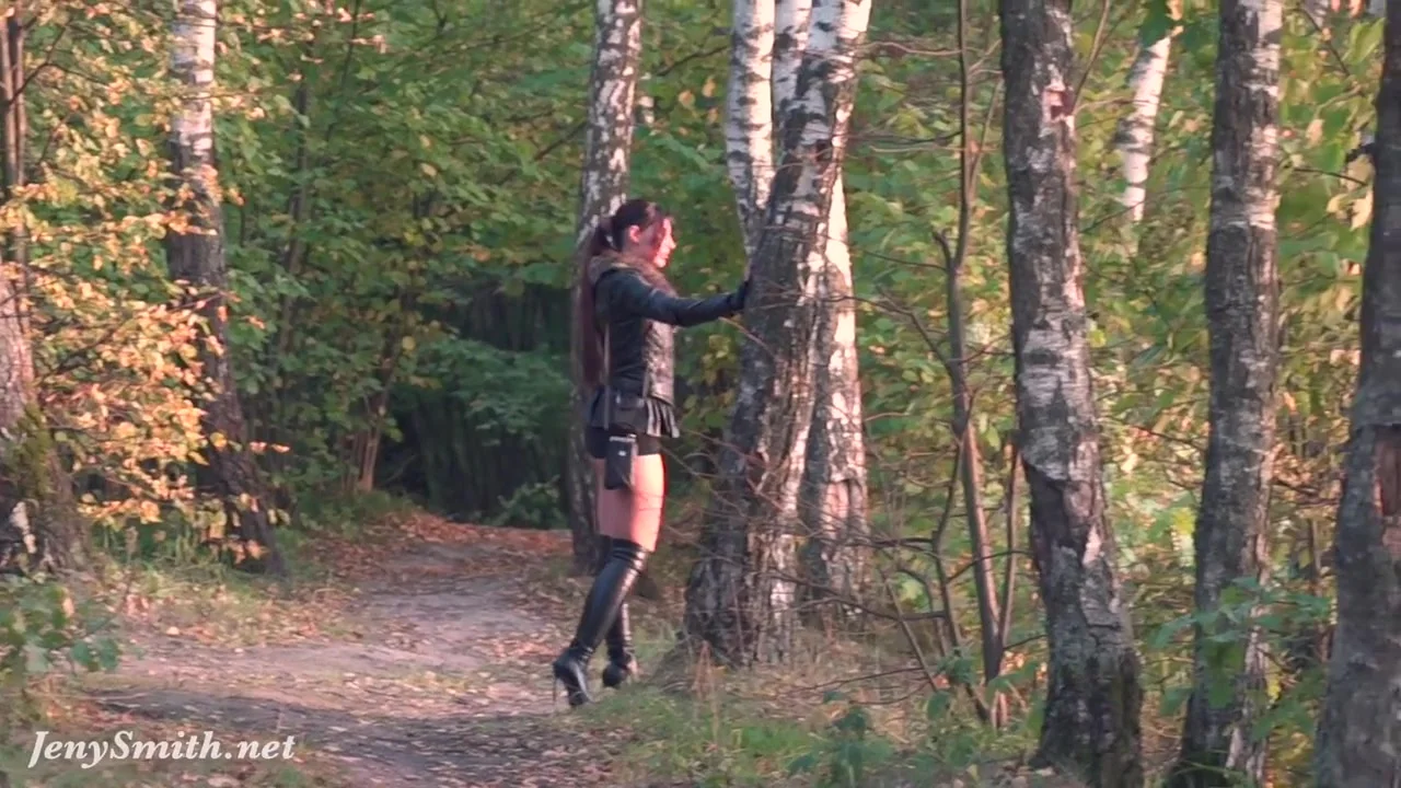 Beautiful Shocked A Biker In The Forest With Flashing Her Pussy And Ass. Real Situation With Jeny Smith