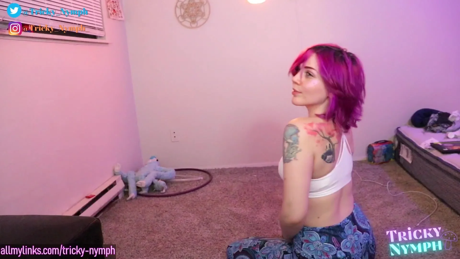 Sensual Yoga With Tricky Nymph