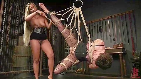 Open Up For Lotus: Sex Starved Cougar Pounces For Kinky Lesbian Sex