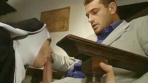 Suore a cui piace il Sesso. 2. Film Intero Italiano.