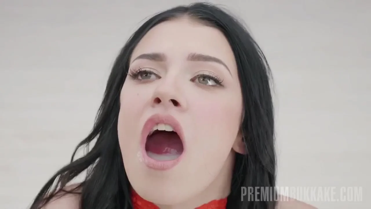 1 - Gloryhole - Behind With Chloe Heart