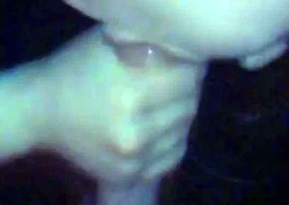 Blonde girl blows a stranger for ride home after party